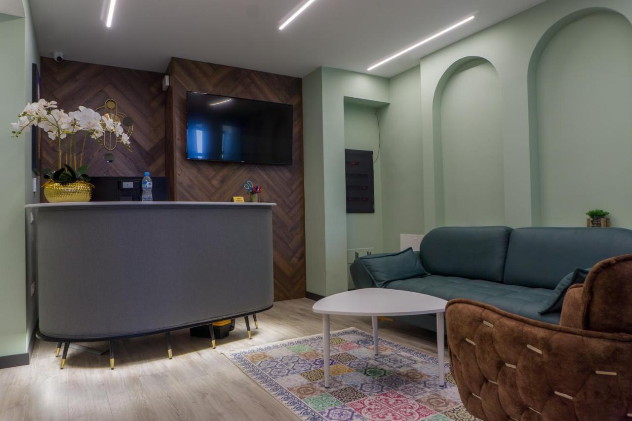 Hotel Morfeus Дуррес Экстерьер фото