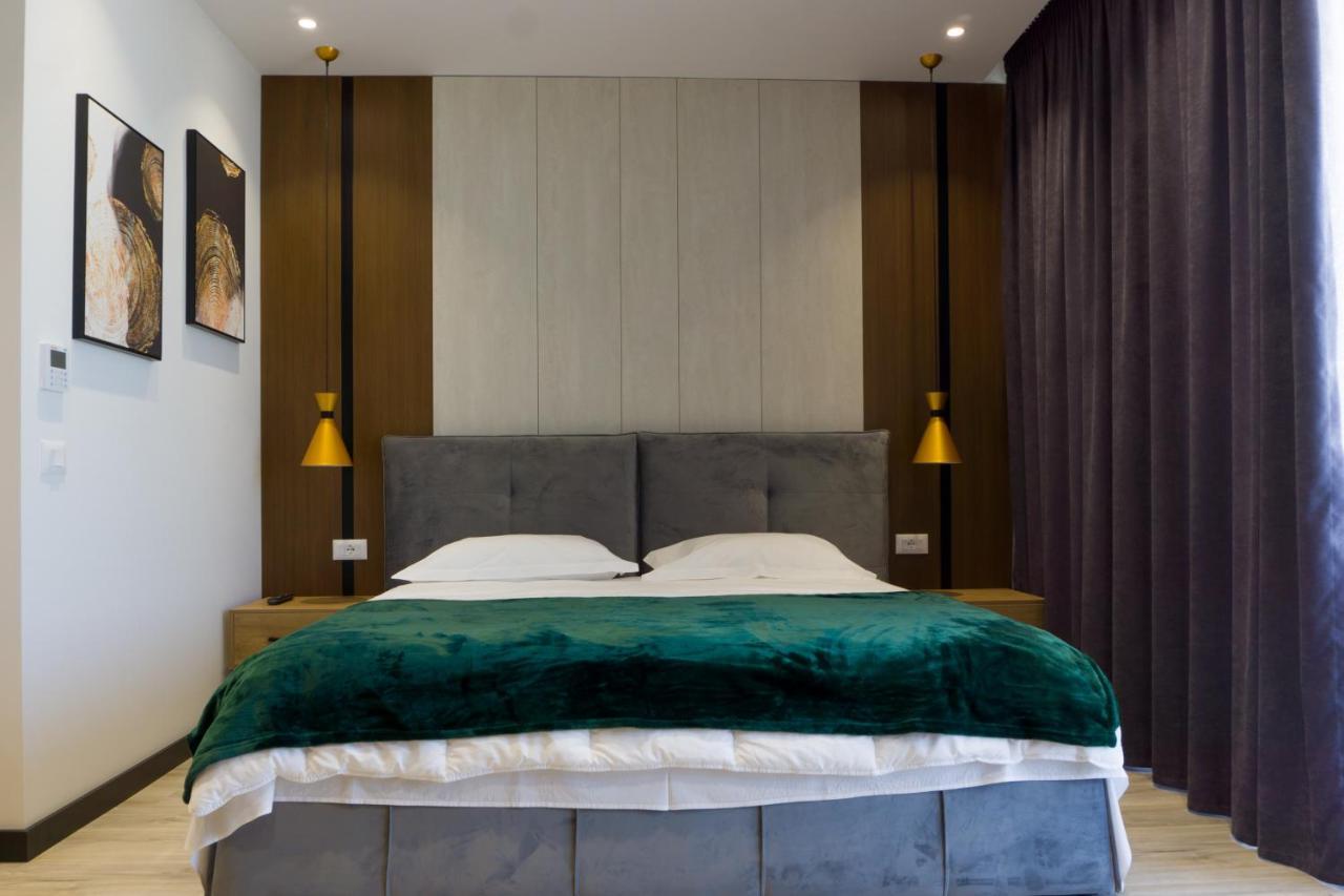 Hotel Morfeus Дуррес Экстерьер фото