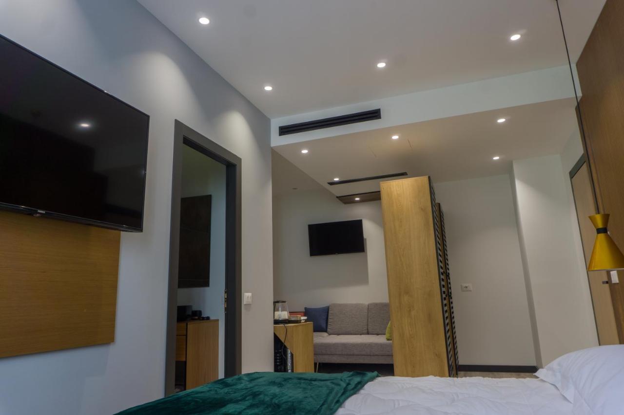 Hotel Morfeus Дуррес Экстерьер фото