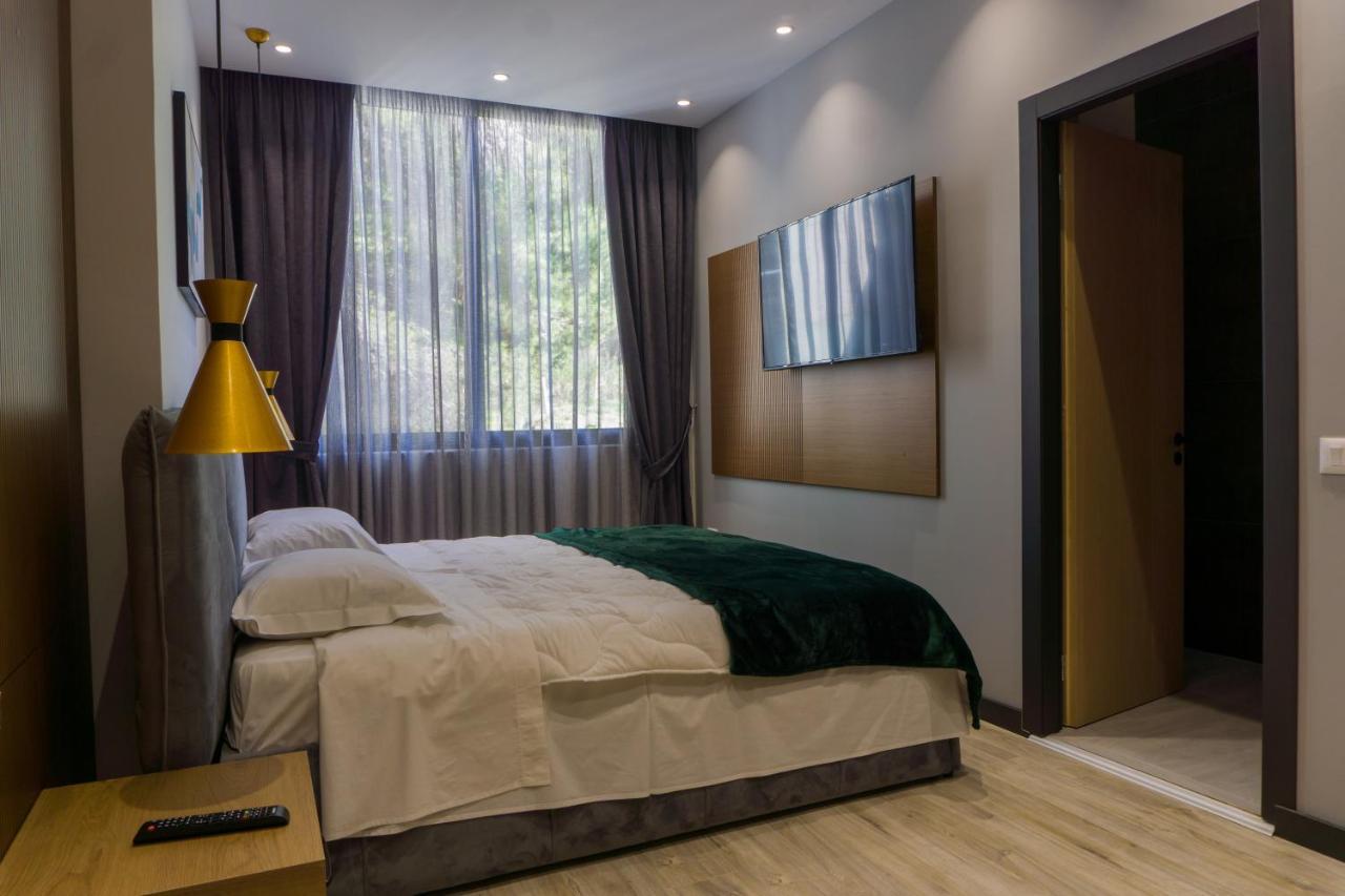 Hotel Morfeus Дуррес Экстерьер фото